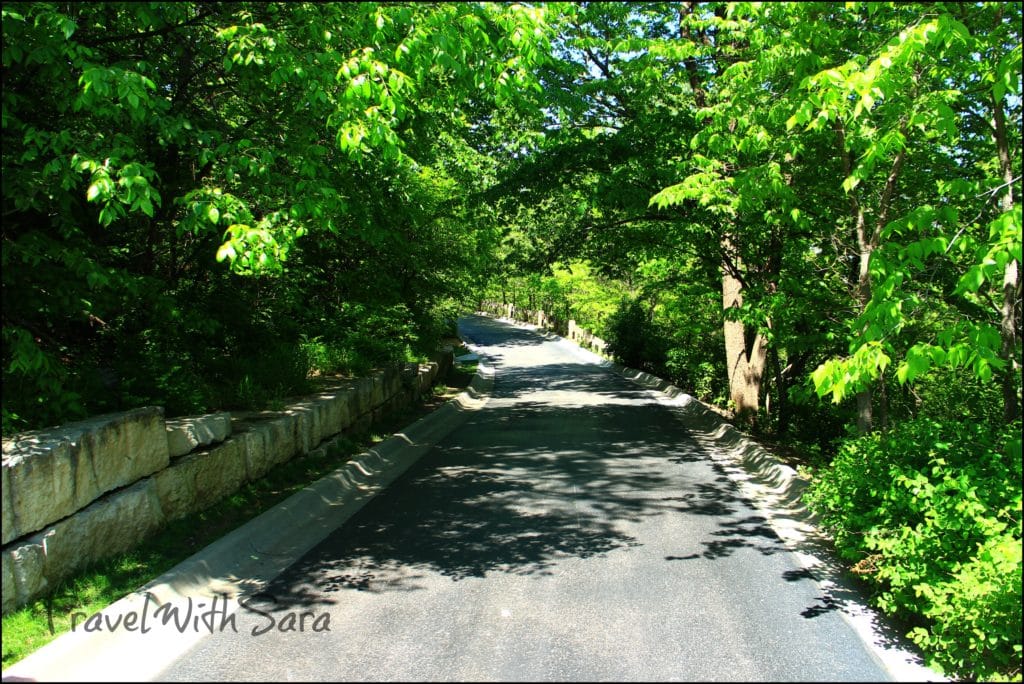 trail at lauritzen gardens