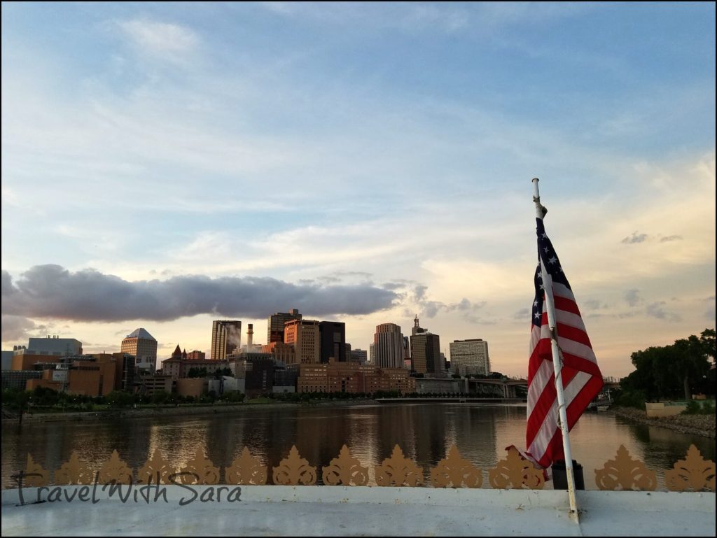 River Boat St Paul (2)