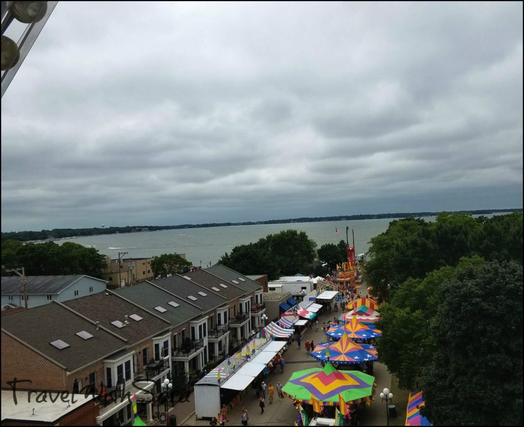 Ferris Wheel View in CL