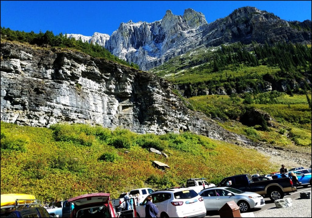 Parking on Going To The Sun Road