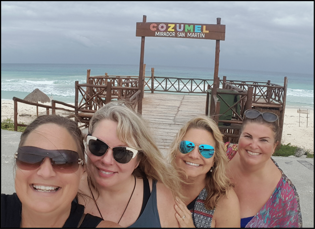 Girlfriends in Cozumel