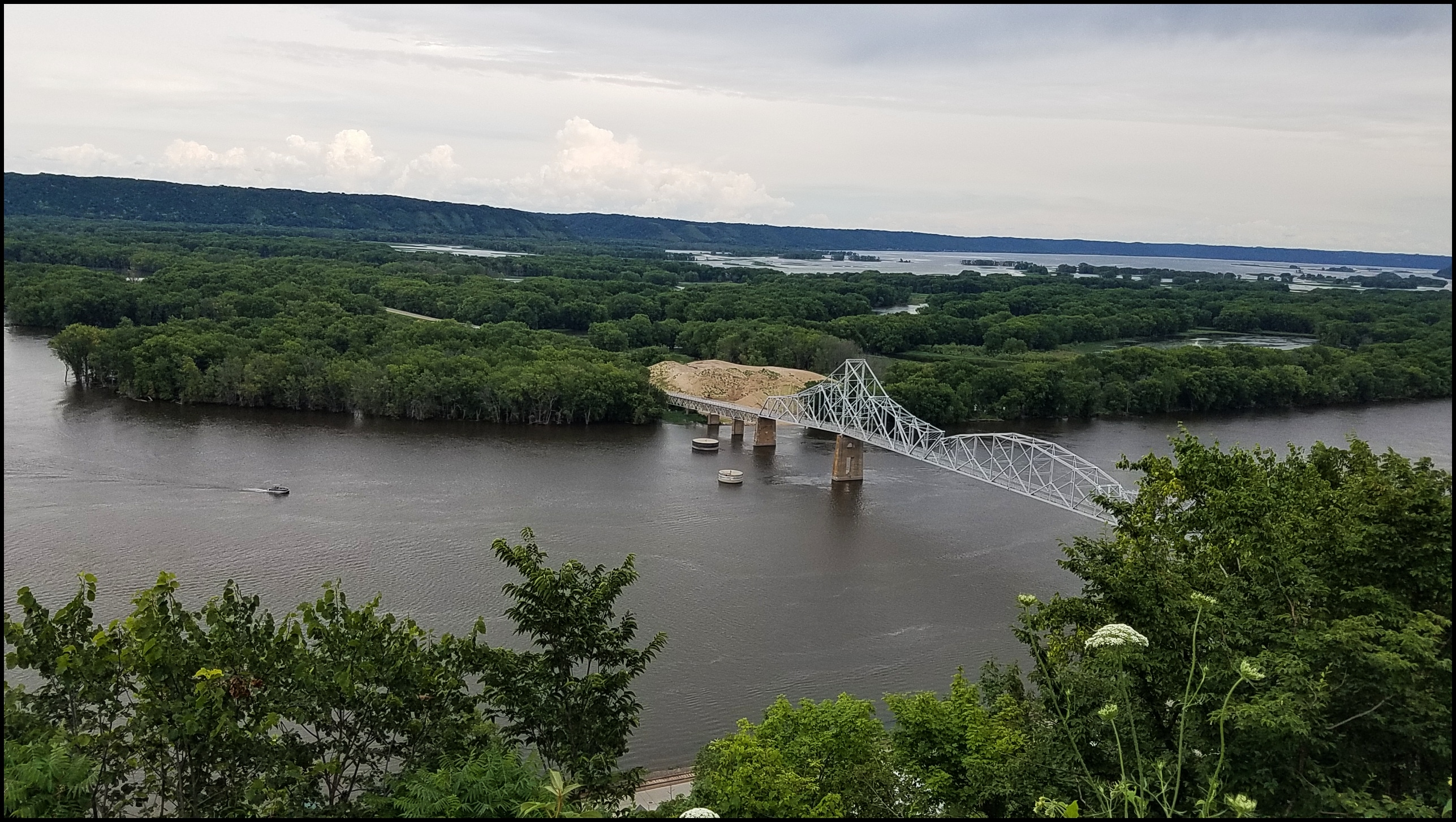 Lansing, Iowa Bridge