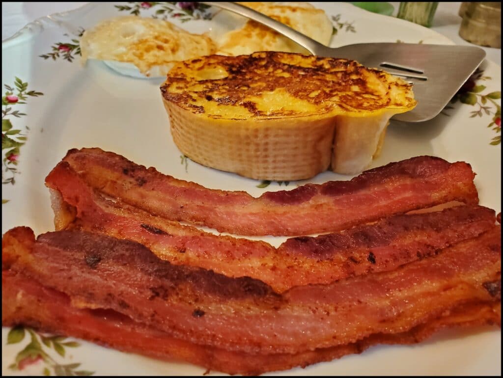 breakfast Kansas Creek Inn