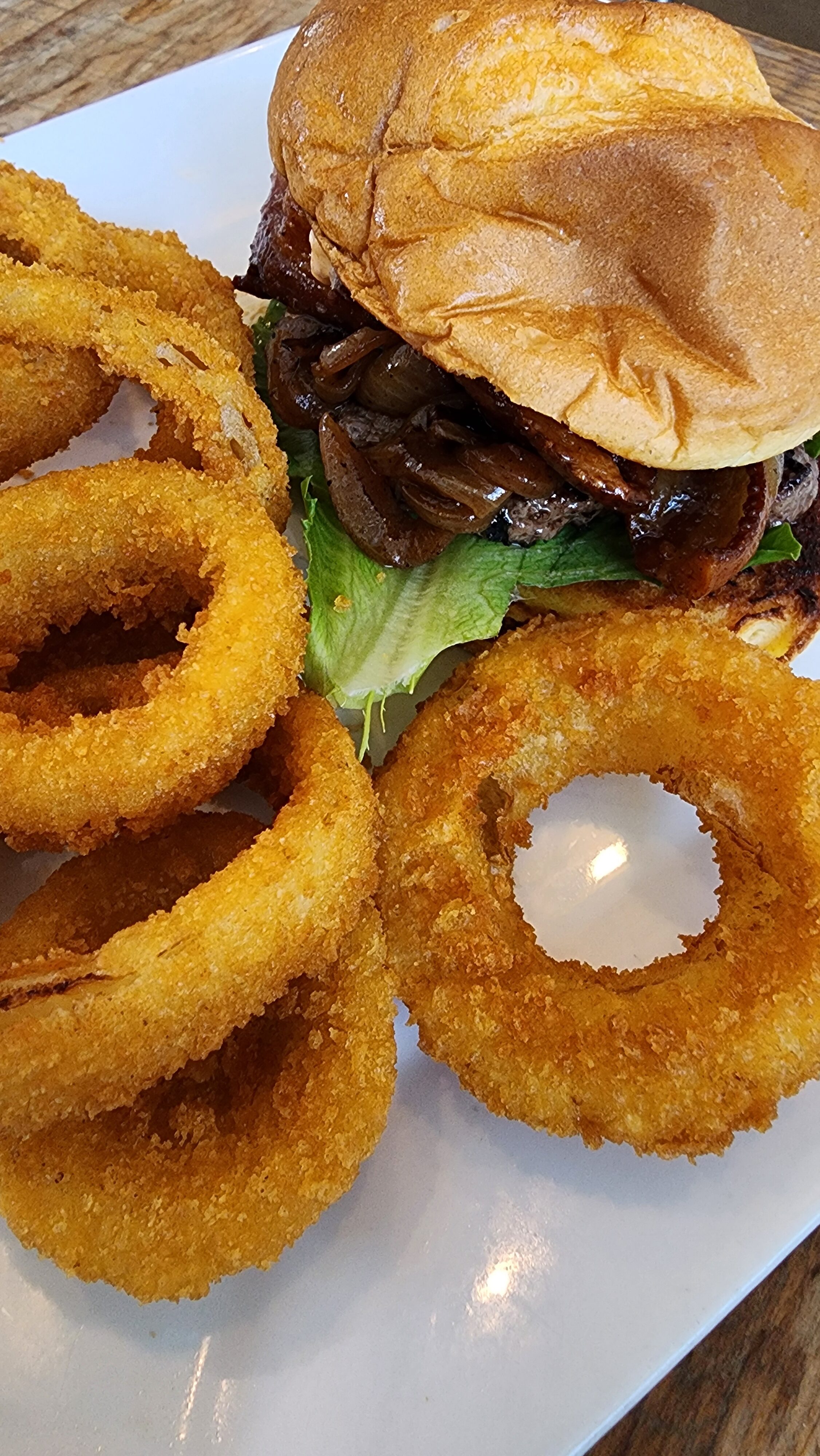 burger with onions