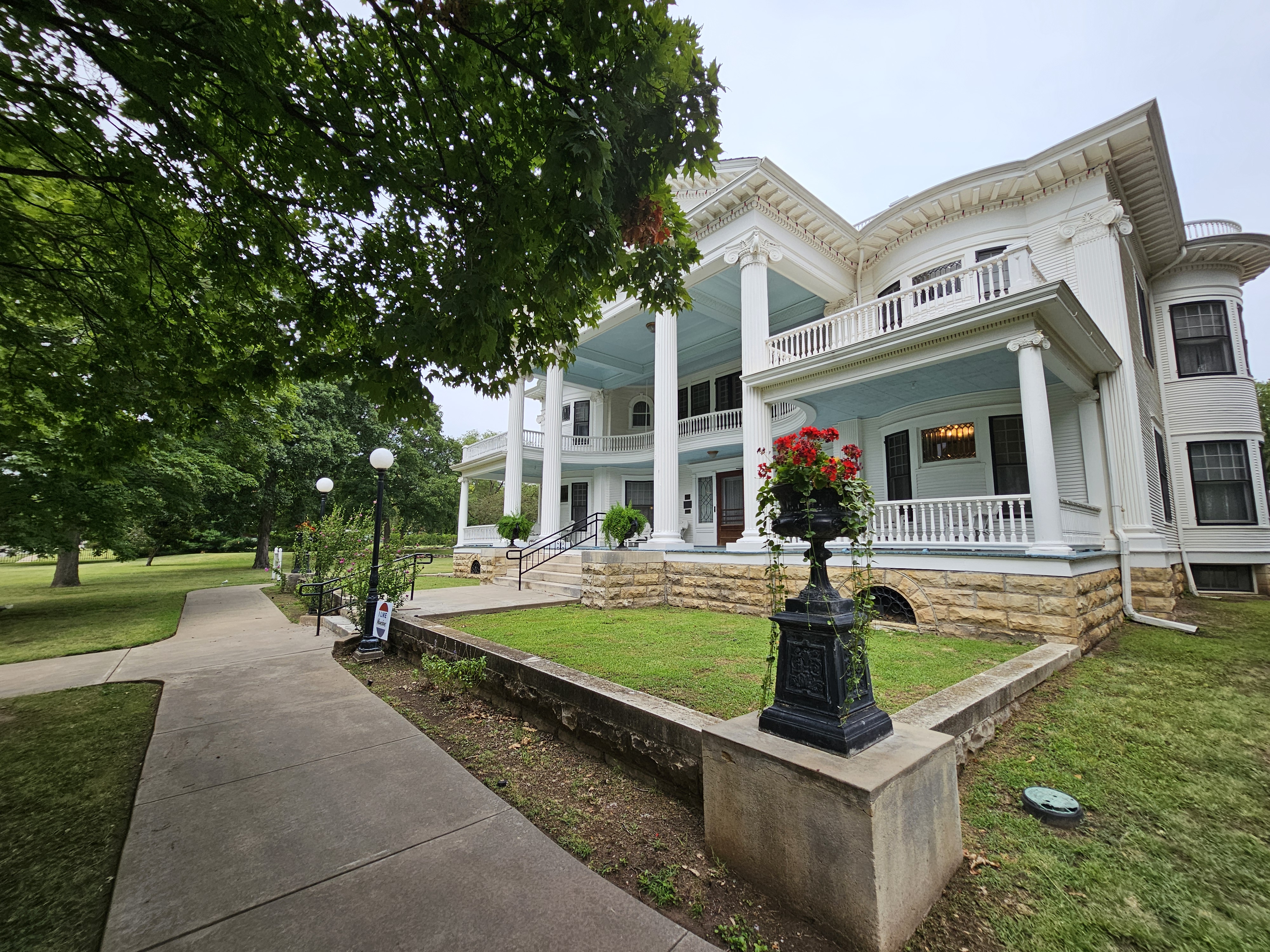 Seelye Mansion Abilene Kansas