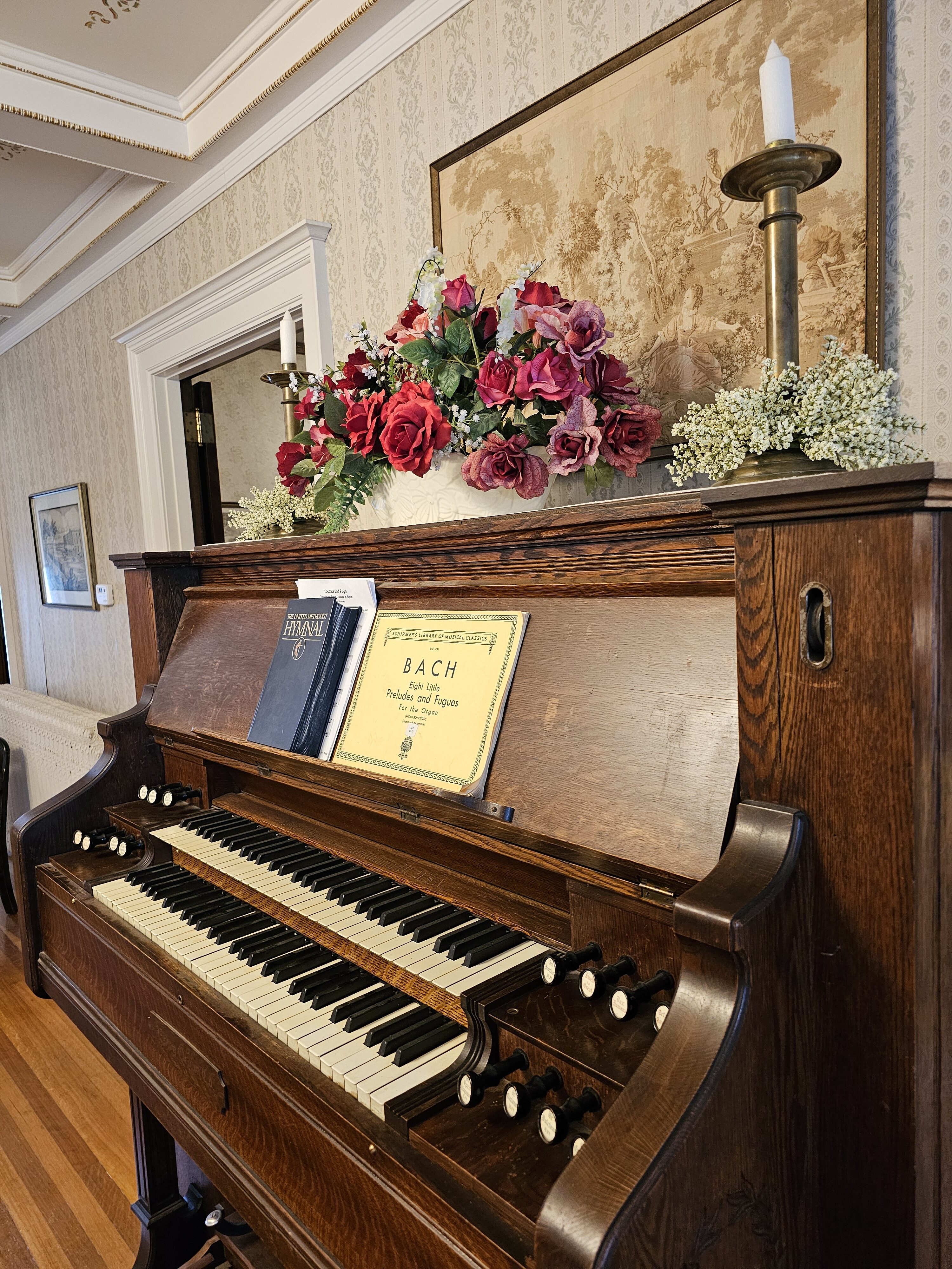 organ Seelye Mansion