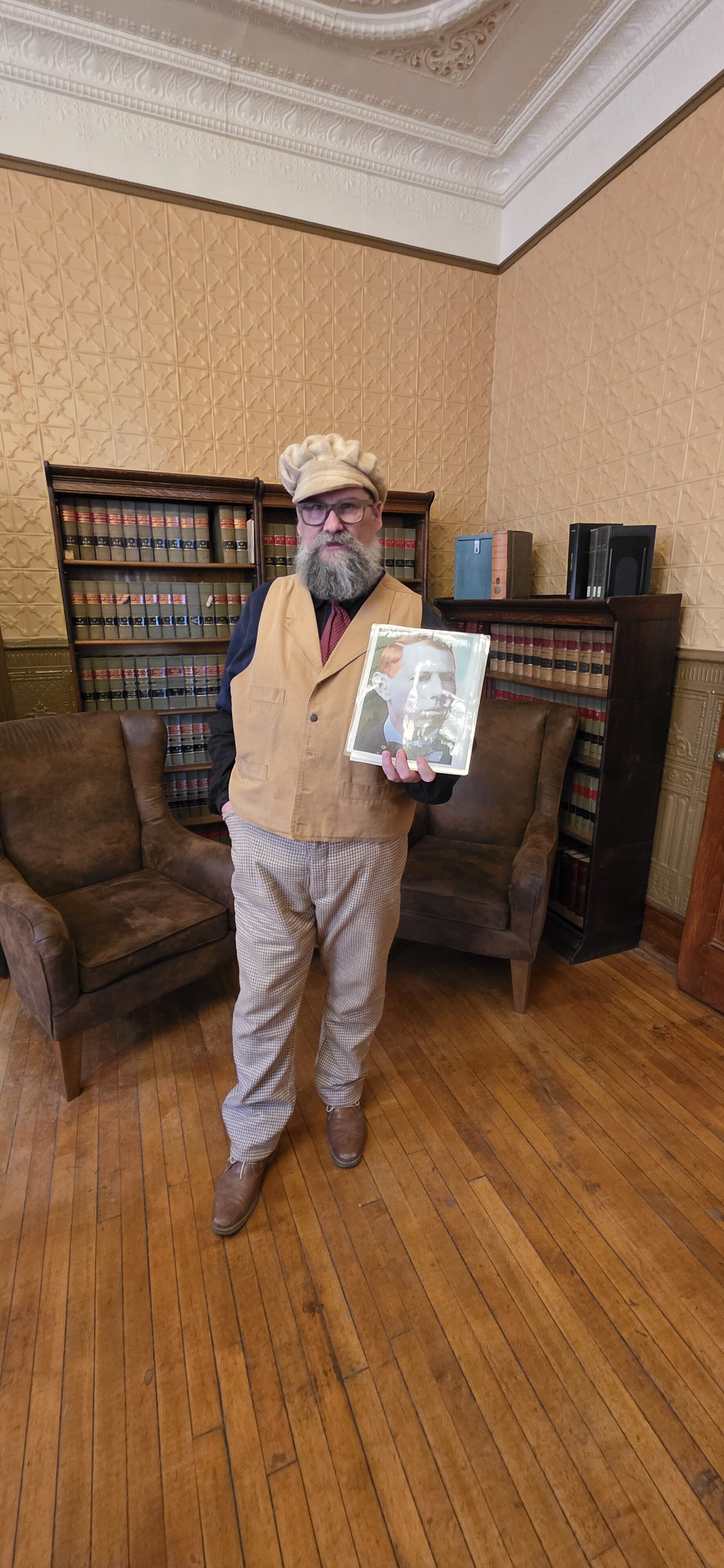 tour guide Amazing Jamestown Stutsman courthouse north dakota